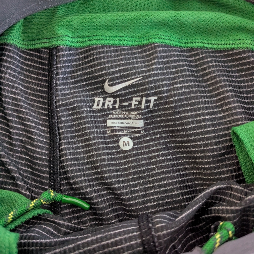 Shorts - Picture 3 of 3